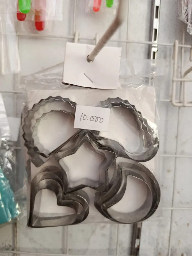 Cetakan Kue Kering Isi 15