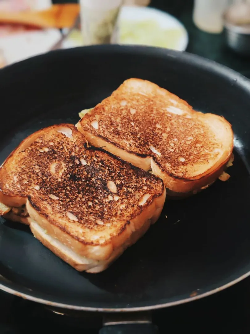 Roti Bakar Keju