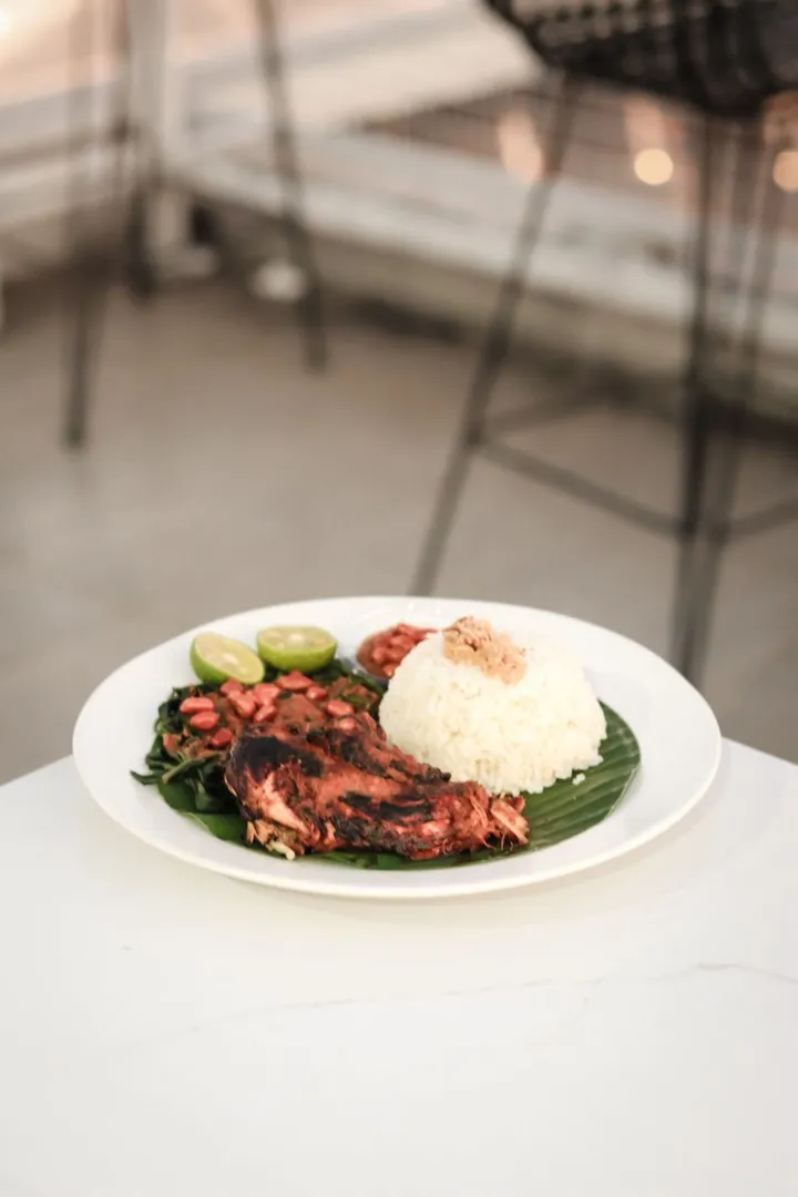 Nasi Ayam Bakar Pedas