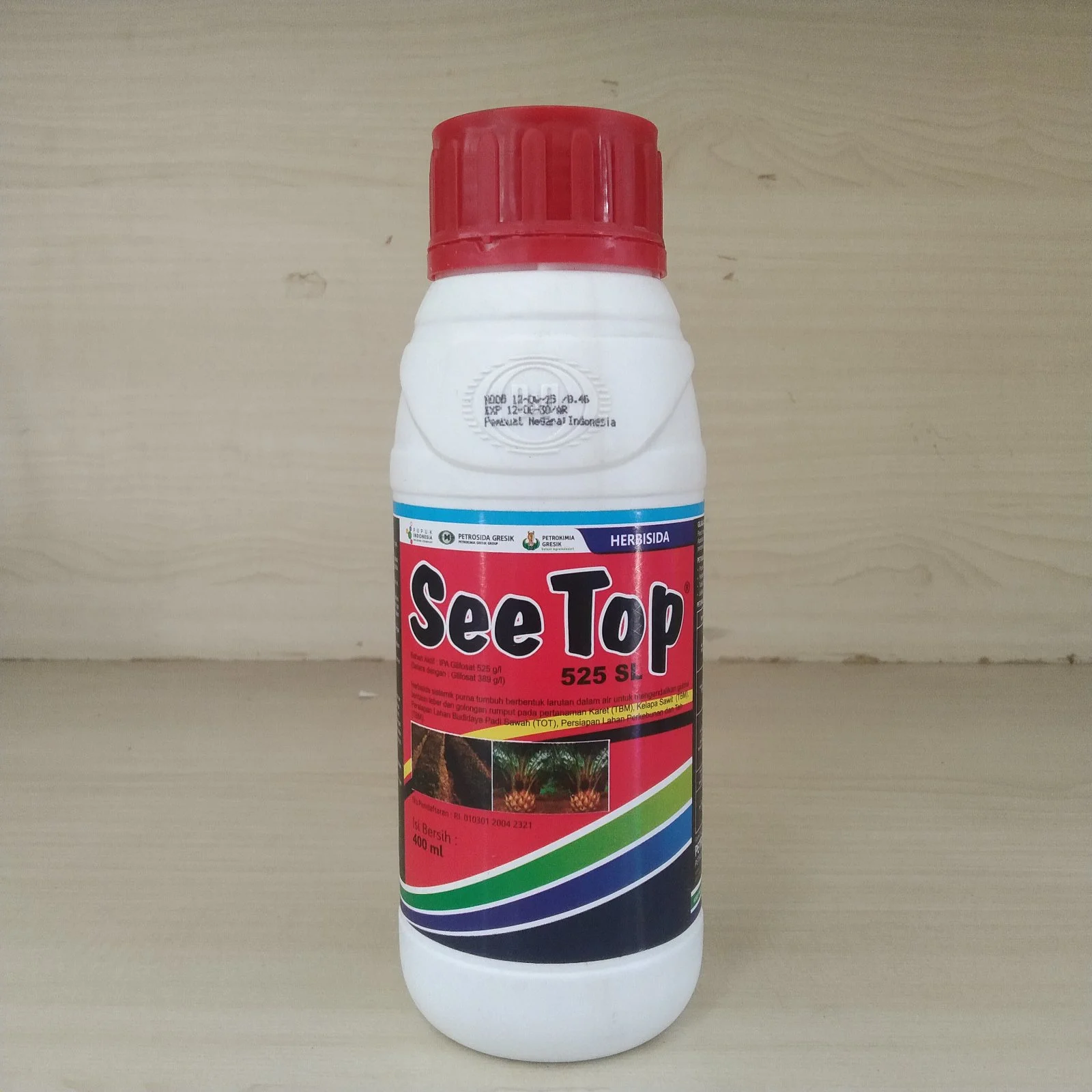 See top 525 SL (ba. IPA glifosat 525 g/l setara dengan glifosat 389 g/l) 400 ml