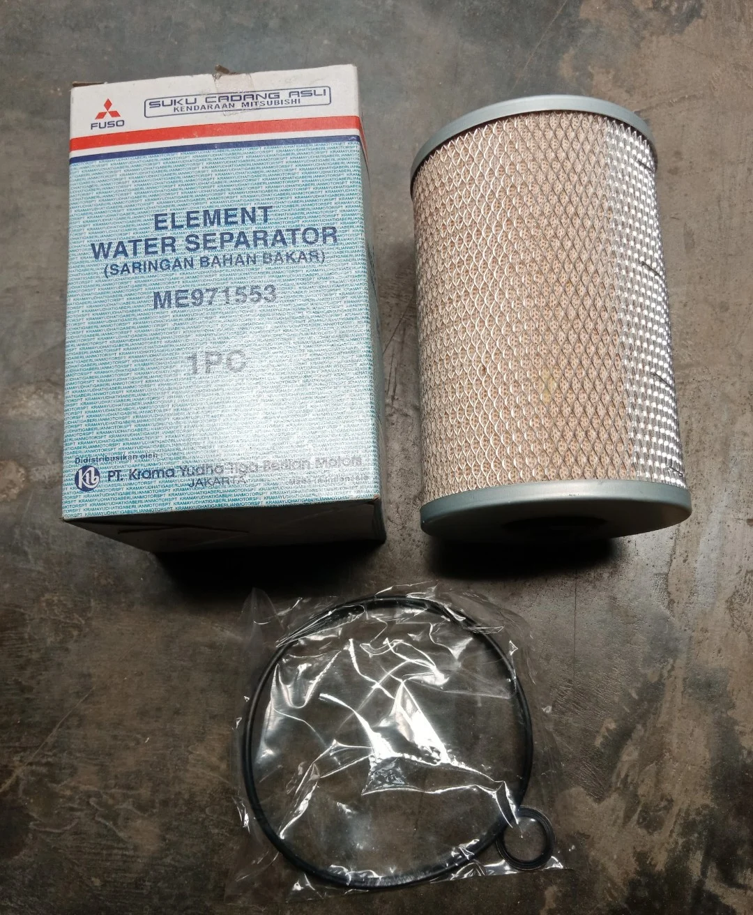 Filter Solar Bawah Colt Diesel Asli