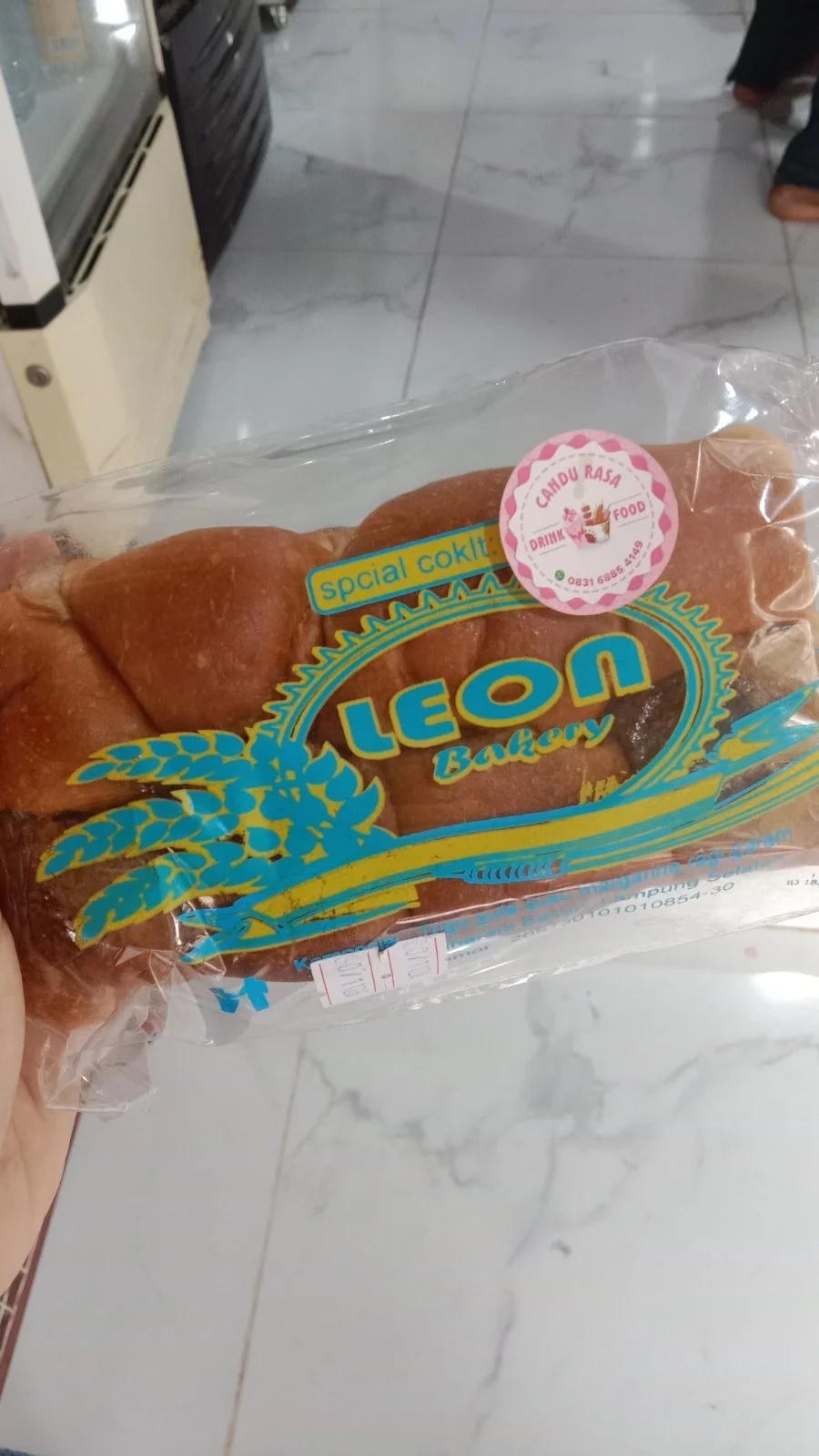 leon spcial coklat